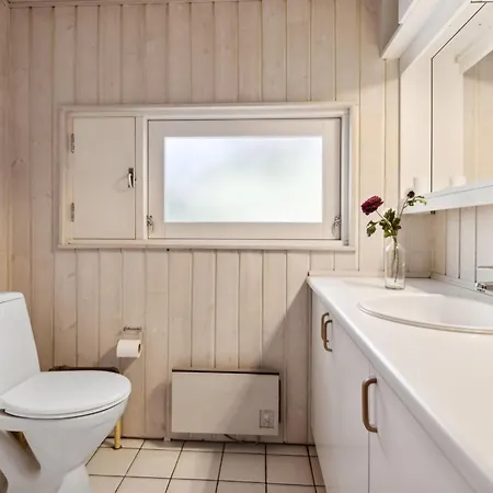 Bothilda - 950m From The Sea By Interhome Semesterbostad *