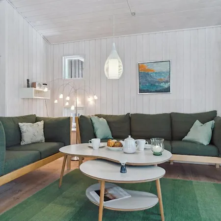 Dom wakacyjny Bothilda - 950m From The Sea By Interhome Nexø